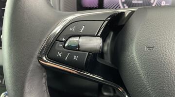 2024 Škoda TSI ACT SE Drive Euro 6 5-door (White) - Image: 24