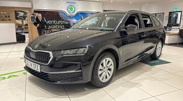 2024 Škoda TSI ACT SE Technology Euro 6 5-door (Black) - Image: 24