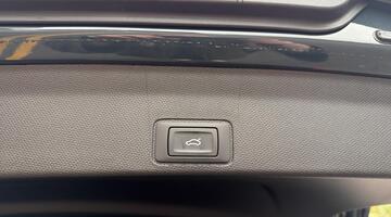 2025 CUPRA EHybrid 25.8kWh V1 DSG Euro 6 5-door (Blue) - Image: 15