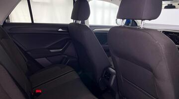 2021 Volkswagen 1.0 TSI SE Euro 6 5-door (Blue) - Image: 17