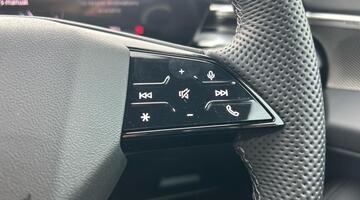 2025 Audi 2.0 TFSI S line S Tronic Euro 6 5-door (Black) - Image: 35