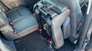 2017 Škoda TSI SE L Drive Outdoor DSG Euro 6 5-door (Grey) - Image: 39