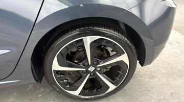 2022 SEAT 1.0 TSI FR Sport Euro 6 5-door (Grey) - Image: 31