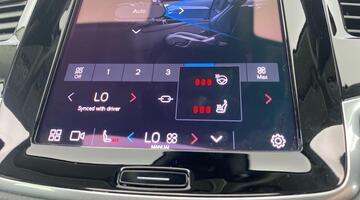 2022 Volvo 2.0 B5 MHEV Plus Auto 4WD Euro 6 5-door (Unlisted) - Image: 22