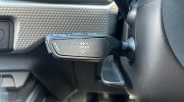 2025 Audi 1.0 TFSI 30 S line Sportback Euro 6 5-door (Green) - Image: 28