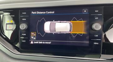 2022 Volkswagen 1.0 TSI R-Line DSG Euro 6 5-door (Red) - Image: 22