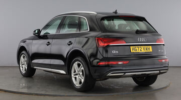 2023 Audi 2.0 TFSI 45 Sport S Tronic quattro Euro 6 5-door (Black) - Image: 3