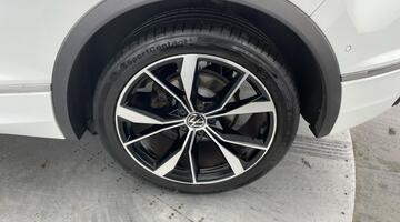 2022 Volkswagen 2.0 TDI R-Line DSG Euro 6 5-door (White) - Image: 33