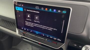 2025 Volkswagen Pro 79kWh Commerce Plus Auto 5-door (Blue) - Image: 22