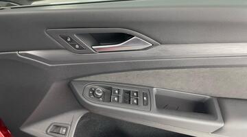 2022 Volkswagen TSI 13kWh Style DSG Euro 6 5-door (Red) - Image: 20