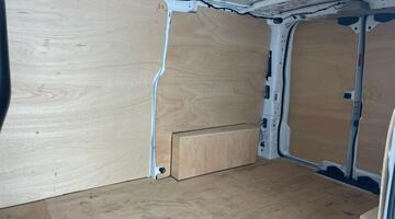 2025 Volkswagen 2.0 TDI T28 Commerce Plus FWD SWB Euro 6 5-door (Grey) - Image: 33