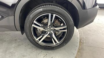 2023 Volvo 2.0 B3 MHEV Plus DCT Auto Euro 6 5-door (Black) - Image: 36