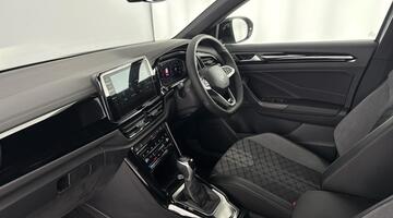 2026 Volkswagen Black Edition Plus 1.5 TSI 150PS 7-speed DSG 5-door (Multicolour) - Image: 2