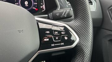 2023 Volkswagen TSI 13kWh R-Line DSG Euro 6 5-door (White) - Image: 22