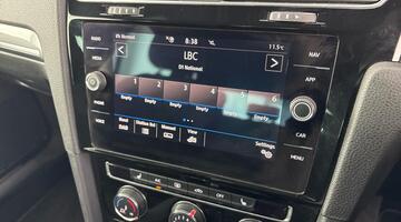 2019 Volkswagen TSI EVO R-Line DSG Euro 6 5-door (Black) - Image: 14