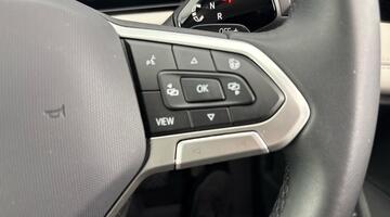 2025 Volkswagen ETSI MHEV Elegance DSG Euro 6 5-door (Green) - Image: 21