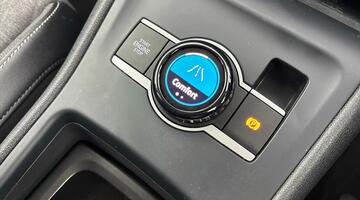 2025 Volkswagen ETSI MHEV Match DSG Euro 6 5-door (Black) - Image: 16