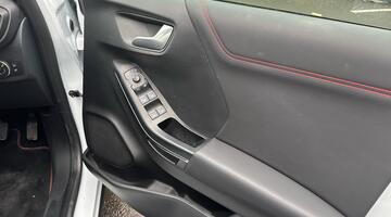 2023 Ford 1.0T EcoBoost MHEV ST-Line X Euro 6 5-door (White) - Image: 39