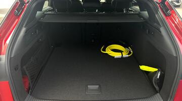 2025 Volkswagen GTX 86kWh Plus Tourer Auto 4Motion 5-door (Red) - Image: 27