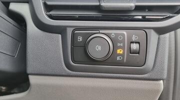 2026 Ford 320 Duratec 11.8kWh Sport Crew Van Auto Euro 6 5-door (Grey) - Image: 11