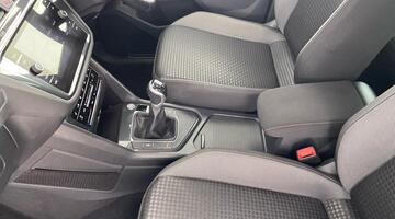 2022 Volkswagen TSI Active Euro 6 5-door (White) - Image: 39