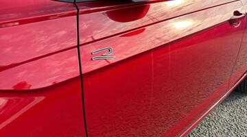 2025 Volkswagen 1.0 TSI R-Line DSG Euro 6 5-door (Red) - Image: 16