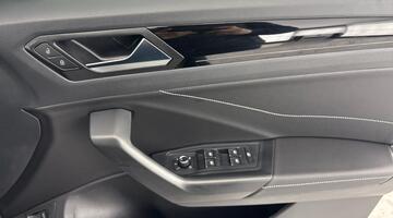 2026 Volkswagen Black Edition Plus 1.5 TSI 150PS 7-speed DSG 5-door (Multicolour) - Image: 20