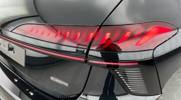 2025 Audi 2.0 e-hybrid5.9kWh Edition 1 S Tronic quattro Euro 6 5-door (Green) - Image: 30