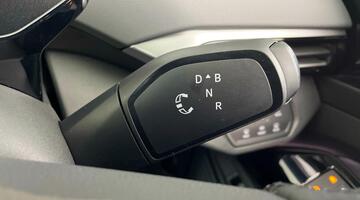 2025 Volkswagen Pro 77kWh Match Auto 5-door (Unlisted) - Image: 21