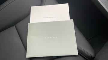 2025 Volvo 2.0 B5 MHEV Plus Pro Auto Euro 6 5-door (Grey) - Image: 13