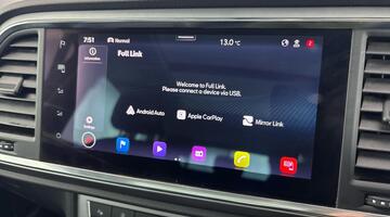 2022 SEAT 2.0 TDI FR Sport Euro 6 5-door (Black) - Image: 22