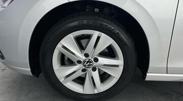 2024 Volkswagen TSI Life Euro 6 5-door (Silver) - Image: 36