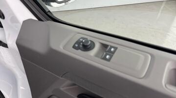 2025 Volkswagen 2.0 TDI T28 Commerce Plus FWD SWB Euro 6 5-door (White) - Image: 20