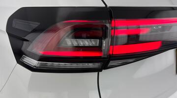 2025 Volkswagen TSI R-Line DSG Euro 6 5-door (White) - Image: 30