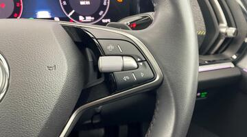 2024 Škoda TSI e-TEC MHEV SE DSG Euro 6 5-door (5 Seat) (Gold) - Image: 24