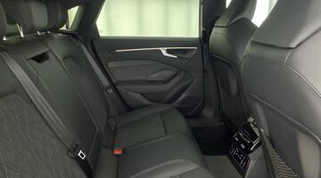 2025 Audi 2.0 TDI Edition 1 S Tronic quattro Euro 6 4-door (Red) - Image: 29