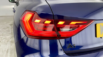 2025 Audi TFSI 35 Black Edition Sportback S Tronic Euro 6 5-door (Blue) - Image: 31