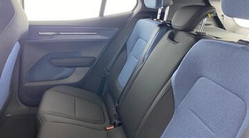 2025 Volvo Single Motor Extended Range 69kWh Plus Auto 5-door (White) - Image: 29