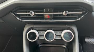 2025 Škoda TSI iV 25.7kWh SE DSG Euro 6 5-door (5 Seat) (Grey) - Image: 34