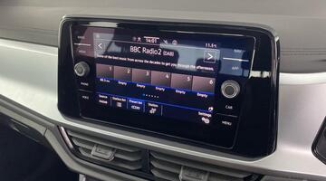 2023 Volkswagen TSI Life Euro 6 5-door (Red) - Image: 13