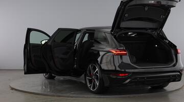 2025 Audi 100kWh Edition 1 Auto quattro 5-door (Black) - Image: 11