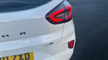 2020 Ford 1.0T EcoBoost MHEV ST-Line X Euro 6 5-door (White) - Image: 26