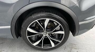 2022 Volkswagen TSI R-Line DSG Euro 6 5-door (Grey) - Image: 30