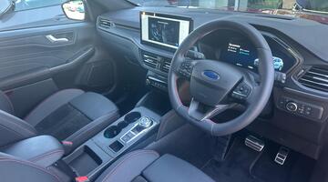 2024 Ford 2.5h Duratec ST-Line X CVT Euro 6 5-door (Red) - Image: 6