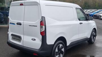2026 Ford 43kWh Trend Auto SWB 5-door (White) - Image: 8