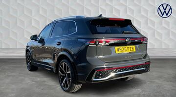 2025 Volkswagen ETSI MHEV R-Line DSG Euro 6 5-door (Grey) - Image: 3