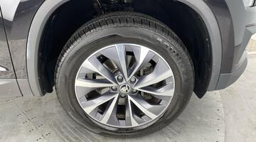 2023 Škoda TSI ACT SE Drive DSG Euro 6 5-door (7 Seat) (Black) - Image: 6