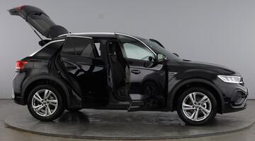 2025 Volkswagen TSI R-Line DSG Euro 6 5-door (Black) - Image: 10