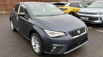 2026 SEAT FR 1.0 TSI Petrol 95 5-speed manual (Grey) - Image: 1