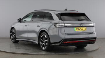 2025 Volkswagen Pro S 86kWh Match Plus Tourer Auto 5-door (Grey) - Image: 3